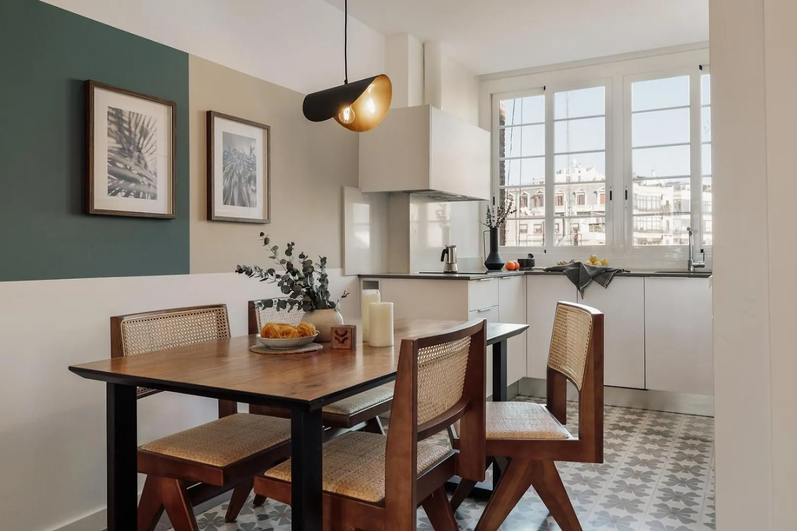 Lygos - 2 Bedrooms And Terrace In Eixample Esquerra Barcelona