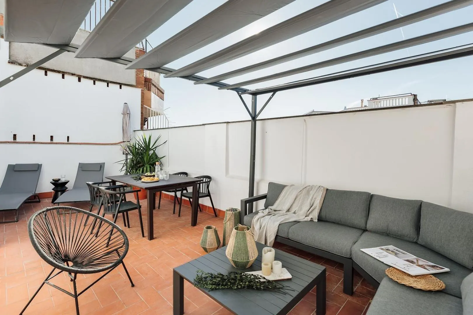 Lygos - 2 Bedrooms And Terrace In Eixample Esquerra Barcelona